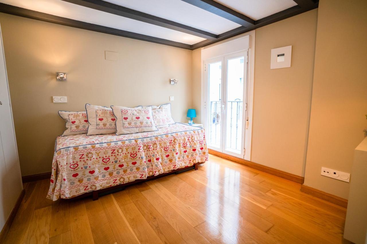 Ferienwohnung Hi Duplex Malaga Centro Exterior foto